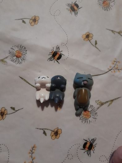 Fat cat plant figurines