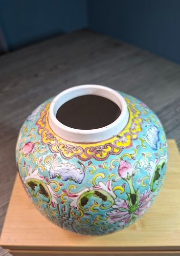 Chinese turquoise-ground famille rose porcelain ginger jar