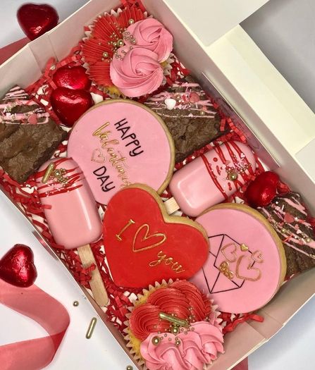 Lissie Lou embossers/cookie stamps