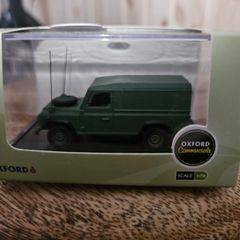 Oxford Diecast Landrover Defender Military 1.76 Scale