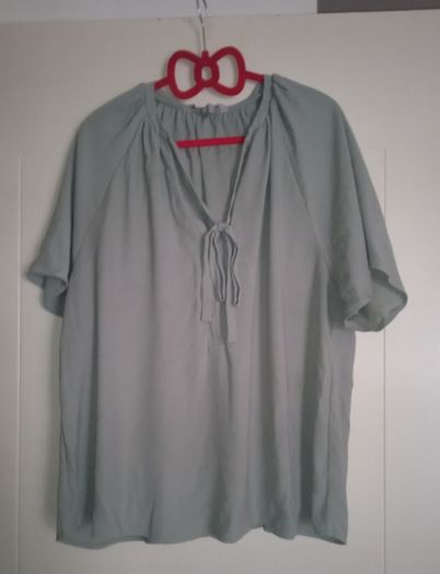 Womens  top