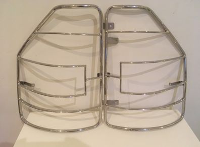 Pajero / Shogun rear lamp guards