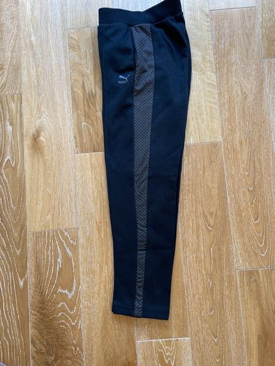 Ladies PUMA black bottoms Size 12