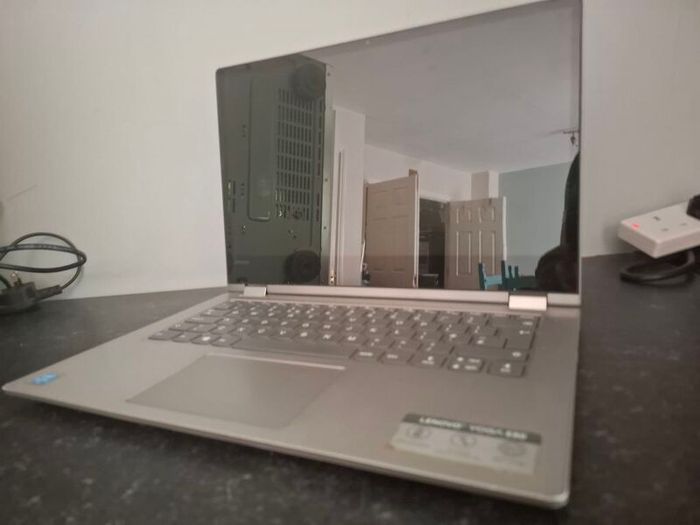 Lenovo Yoga 530