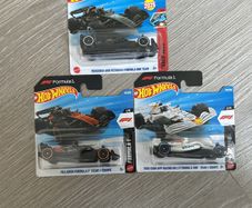 Hot wheels F1 set