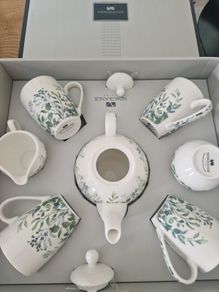 Newgrange bone china 7 piece tea set