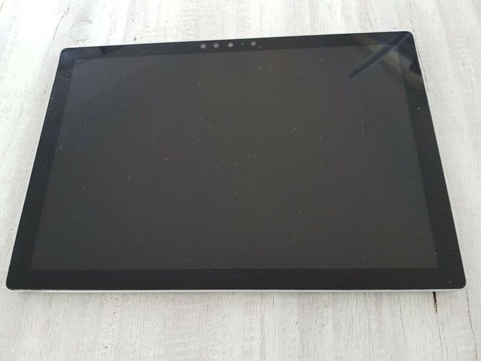 Microsoft Surface Pro 7 Tablet 1866 Intel I5-1035g4 8GB RAM 256GB SSD Win 11 Pro