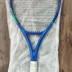 Yonex ezone 100