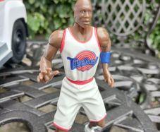 Space Jam Tune Squad Looney Tunes Michael Jordan NBA Action Figure 5"