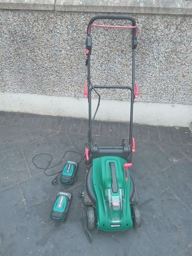 lawnmower