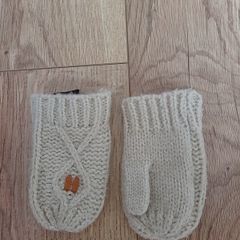 baby gloves