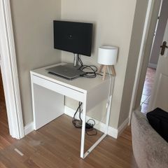 Work Desk