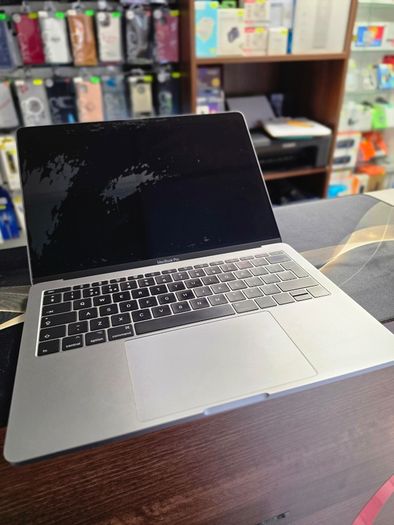 Macbook Pro 2017 for Sale!