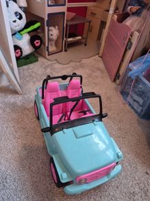 Barbie jeep