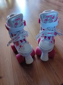 Girls roller skates