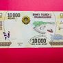 Madagascar. 10000 Ariary. 2017 Pick 103   Uncirculated ) Image 2