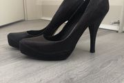 Leather high heels size 3 brown