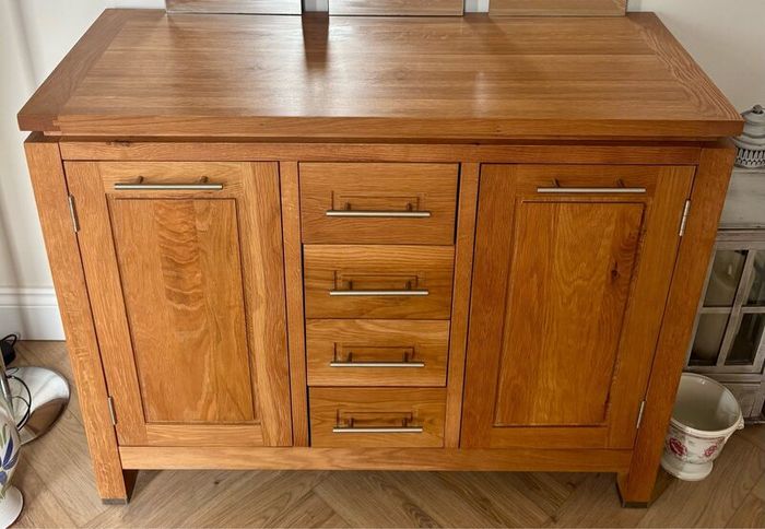 Solid Oak Units