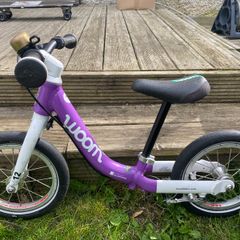 Woom 1 Purple kids bike