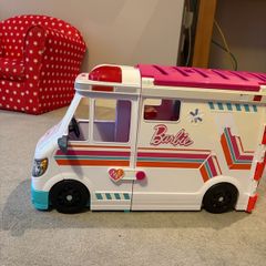 Barbie ambulance