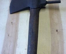 Old pole axe