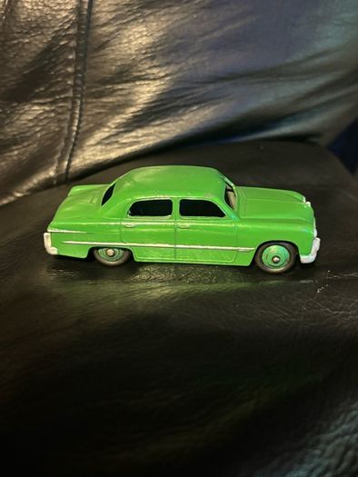 Dinky Ford Sedan