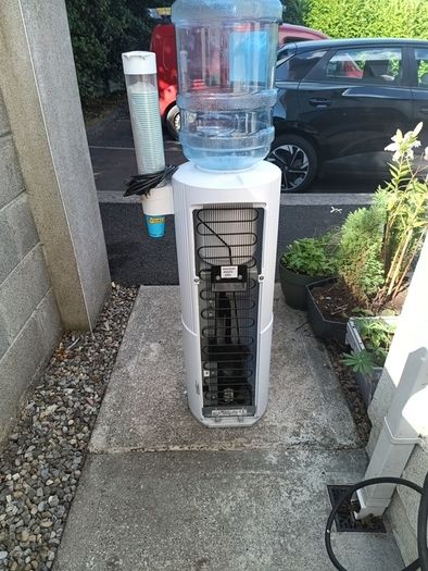 Oasis's water dispenser