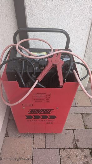 Booster pack 450amp (not working) for spare parts