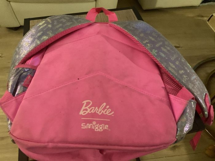 Smiggle bag