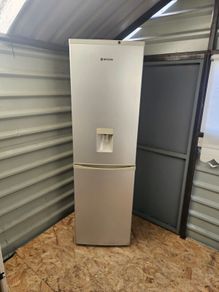 hoover fridge freezer frost free