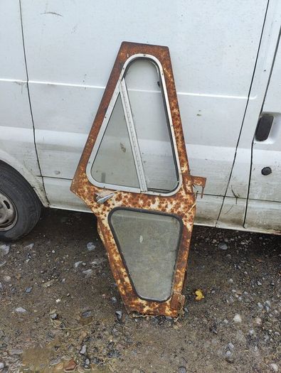 David Brown 885 bonnet and two right hand door