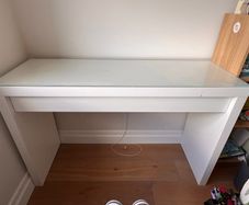 dressing table
