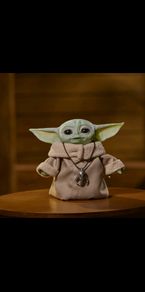 Baby yoda mandalorian