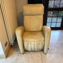 Cream Leather Motorised Electric Massage / Recliner Chaise Image 4