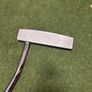 Taylormade TP Reserve 34' putter Image 3