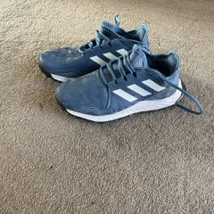 hockey shoes UK size 3