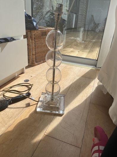 Glass lamp base