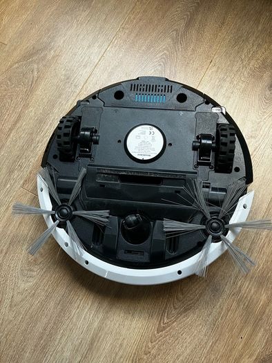 Robot vacuum cleaner