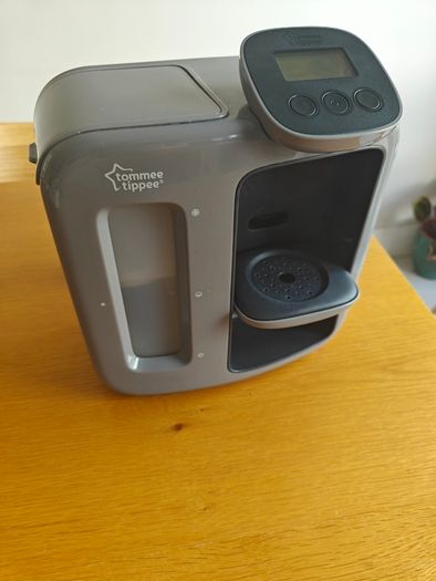 Tommee Tippee Perfect Prep Day & Night Bottle Maker