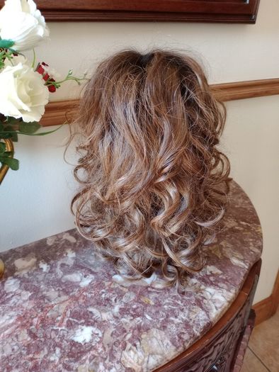 Ellen wille synthetic hair wig (with mesh)