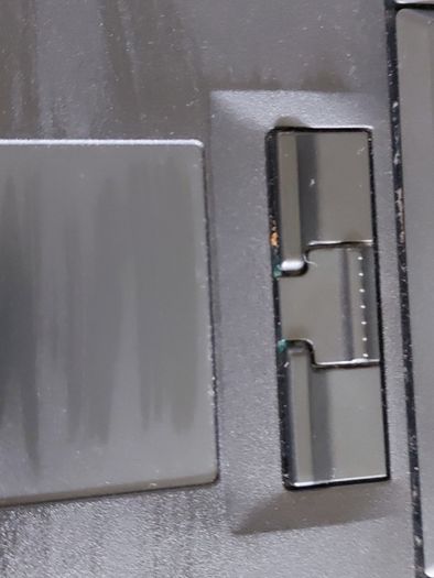 Lenovo T60p IBM Thinkpad, in excellent cosmetic condition, Battery is Good but states Error with Date & Time, and displays Lock Sign