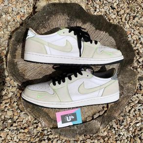 Get Rare Size Rare Style Jordan 1 Low PRM