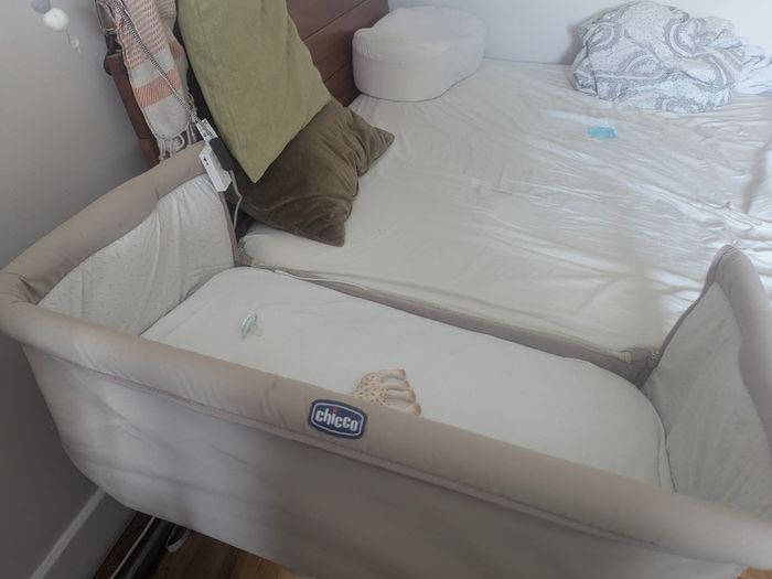 Chicco Next to me Cot
