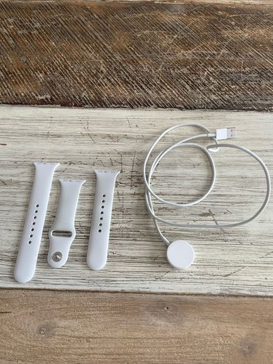 Series 3 strap and charger