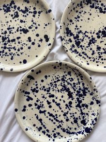 3x brand new IKEA dinner plates with navy blue speckles