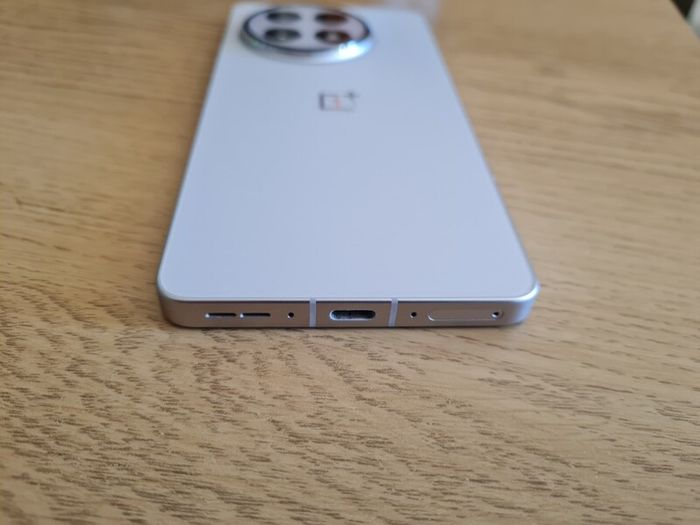 OnePlus 13R