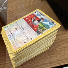 200 pokemon cards
