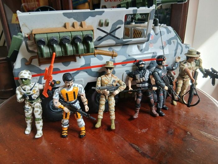 Vintage Lanard Armoured Personnel Carrier,with figures