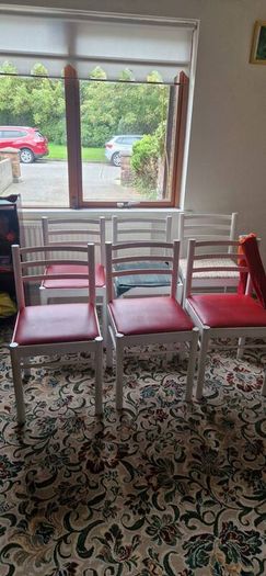 4 Dining room chairs FREE