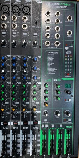 Mackie ProFX16v3 Analog Desk